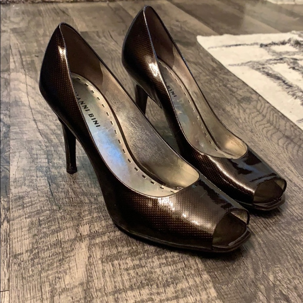 Brown heels